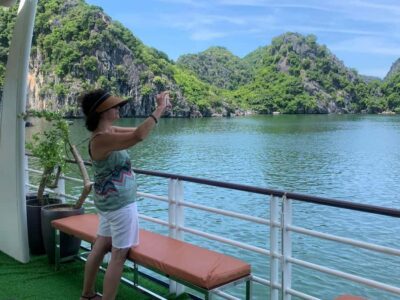 Cat Ba: Lan Ha and Ha Long Bay Boat Tour with Kayaking, Cave - Cat Ba pickup and the ride to Ben Beo Pier