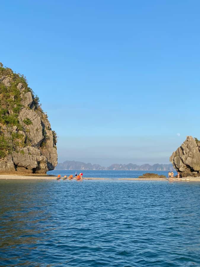 Cat Ba : Lan Ha Bay Bioluminescent Plankton Kayak Boat Tour - Why This Lan Ha Bay Night Kayak Feels Like a Two-Act Adventure