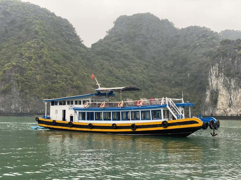 CAT BA: LAN HA & HALONG BAY – KAYAK, BIKE, LUNCH, SNORKEL - Small-group comfort and guides who manage details