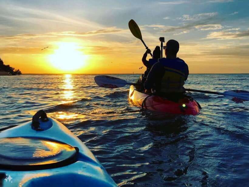 Cat Ba: Sunset and Night kayak with bioluminescent plankton - Dinner Afloat: Traditional Vietnamese Food Before You Go Dark