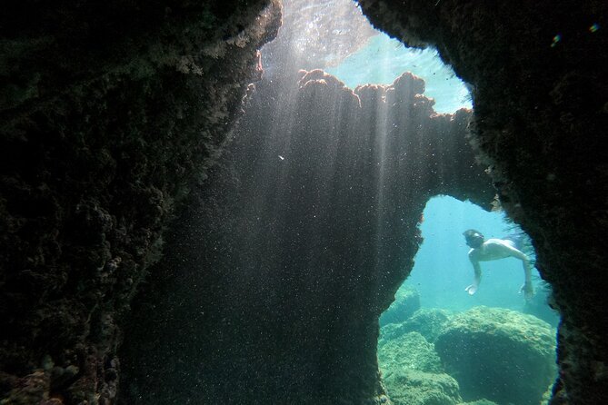 Cave exploring by kayak - Who should book this cave kayaking tour
