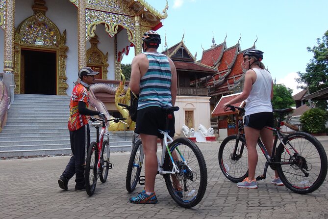 Chiang Mai Biking & River Kayak : Gentle Thrills in a Lush Valley - Kayaking in the Mae Taeng Jungle Reserve: calm water and active steering