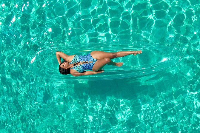 Clear Kayak Photoshoot in Nassau ,Bahamas. - Posing Help That Makes a Difference (Even If You Hate Photos)