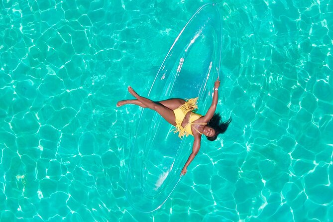 Clear Kayak Photoshoot in Nassau ,Bahamas. - Where to Go on Junkanoo Beach (and How Not to Stress It)