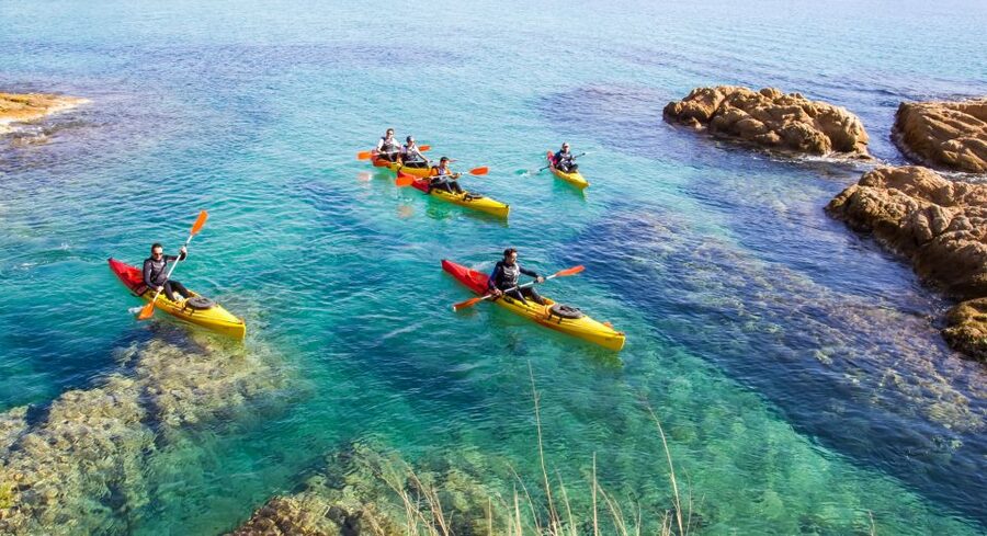 Costa Brava: Sea Caves Kayaking and Snorkeling Tour - The snorkel stop: making the most of 20 minutes