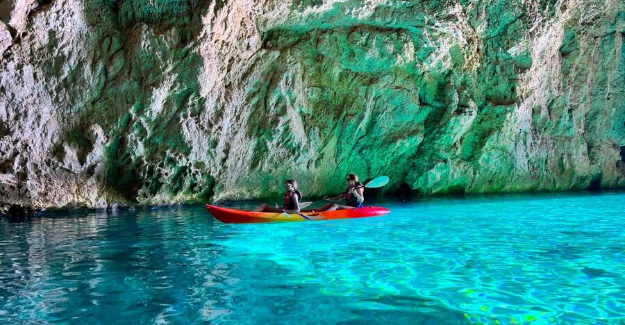 Cova dels Orguens: Cave Exploring Kayak & Snorkel Tour - Cala el Pom Snorkeling and Underwater Caves: What to Expect