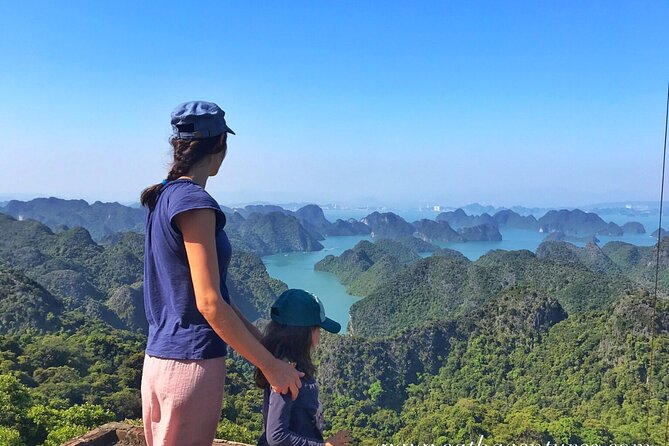 Cruising- Kayaking- Cycling- Trekking 3D/2N from Cat Ba in less tourist areas. - Sleeping in a quiet lagoon: the best part of any 3D/2N