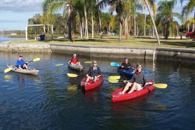 Crystal River: Guided Kayak Tour with Manatee Encounters - Where you start at 525 NW 7th Ave (and what to look for)