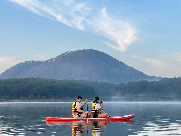 Da Lat: Tuyen Lam Lake Kayak or SUP Tour - The coffee-and-islet break: the moment that makes it feel special