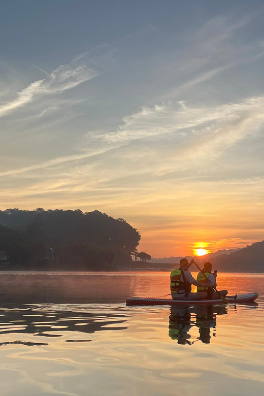 Da Lat: Tuyen Lam Lake Kayak or SUP Tour - How hard is it really? Fitness, paddling feel, and what guides do well