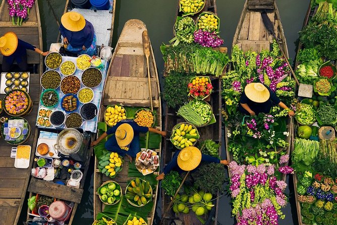 Damnoen Saduak Floating Market with Paddle Boat Ride (ex Bangkok) - Coconut Sugar Farm: the small stop that makes the day feel Thai