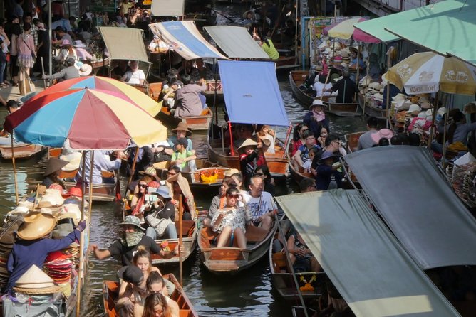 Damnoen Saduak Floating Market with Paddle Boat Ride (ex Bangkok) - Food, shopping, and budgeting: what’s not included