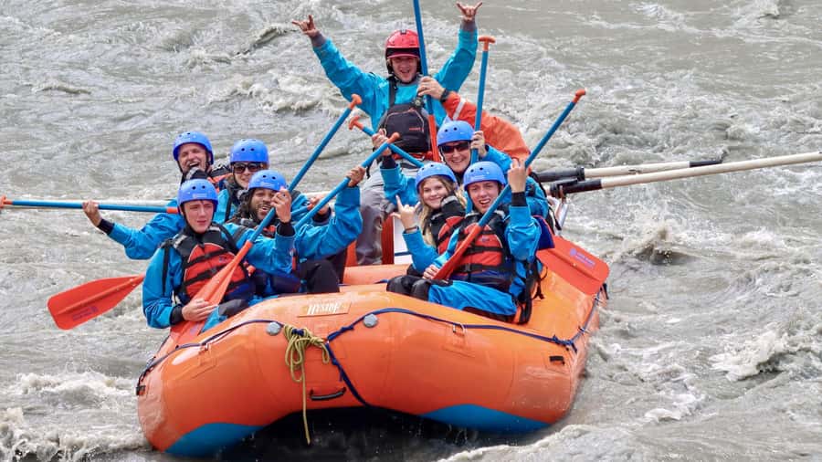 Denali, Alaska: Canyon Wave Raft Class III-IV Paddle/Oar - FAQ