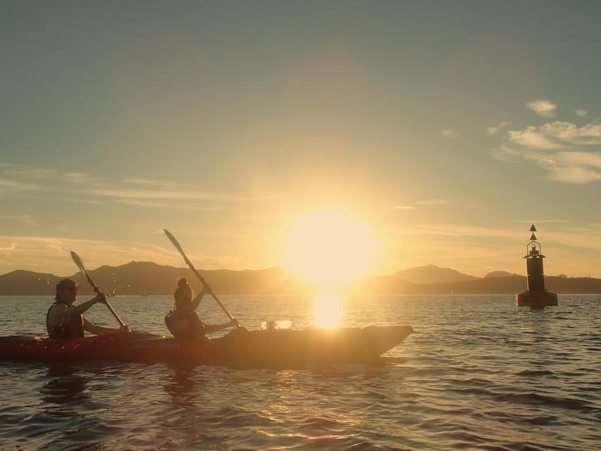 Dolphin Kayak Safari at Sunset at Golfo Aranci - Route toward Isola di Figarolo and the dolphin-search routine