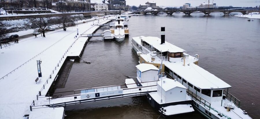 Dresden: Paddle Steamer Winter Cruise to Pillnitz - What You’ll Actually See: Old Town and Baroque Quarter From the Elbe