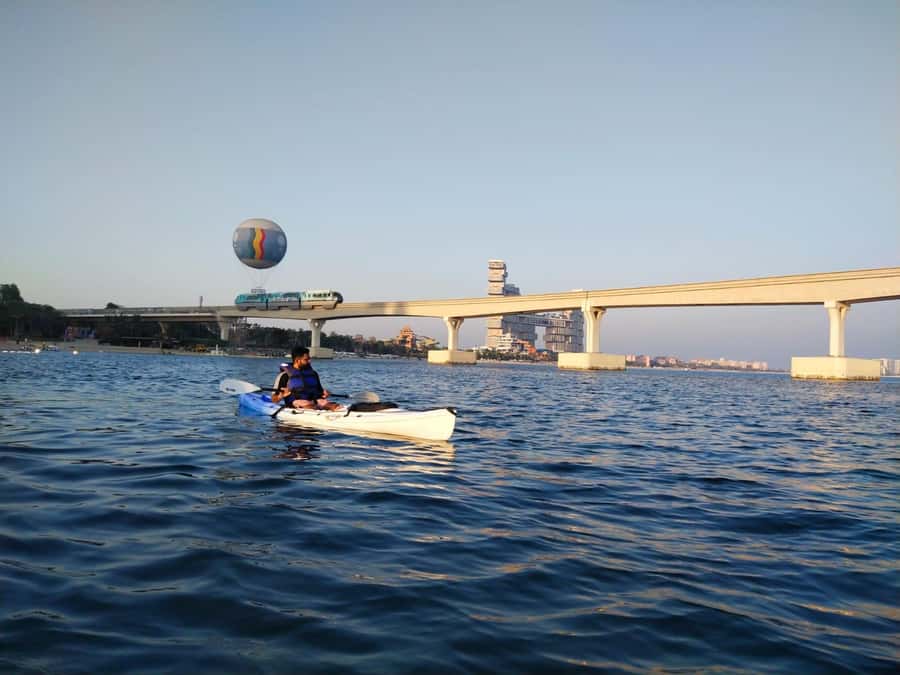 Dubai: Palm Jumeirah Guided Kayaking Tour - Paddling West: Palm Jumeirah History and a Marina Beach Break