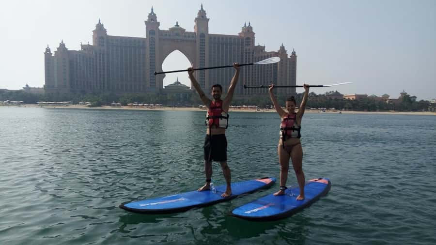 Dubai: Palm Jumeirah Paddle Boarding Tour - The Atlantis Hotel photo stop and short stroll