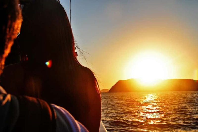 Dubrovnik: Guided Sunset Sea Kayaking with Snacks and Wine - Key points before you go
