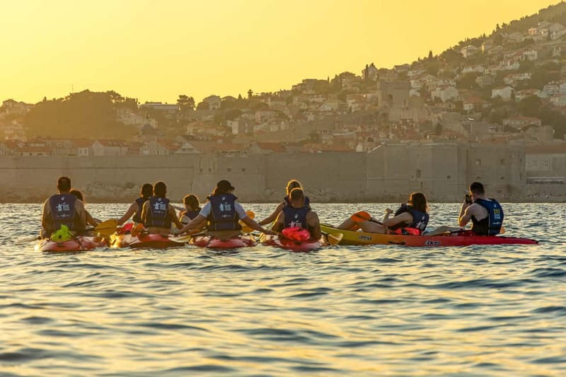 Dubrovnik: Guided Sunset Sea Kayaking with Snacks and Wine - The safety brief and learning strokes (no previous experience needed)