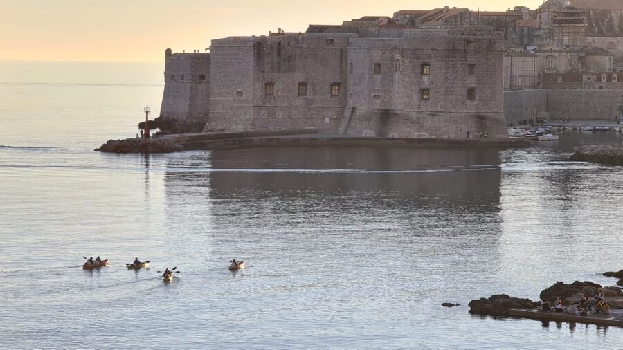 Dubrovnik: Sea Kayaking Half-Day Tour - Practical tips to make the day feel smooth