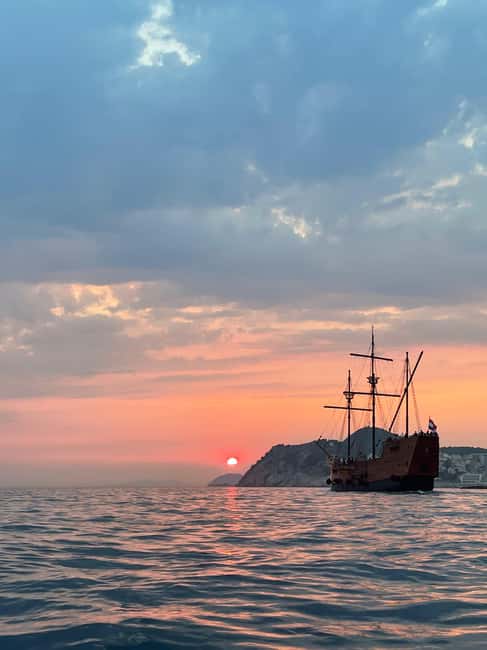 Dubrovnik: Sea Kayaking&Snorkelling Guided Day/Sunset Tours - Stop-by-stop: the 2-hour paddle that actually makes sense