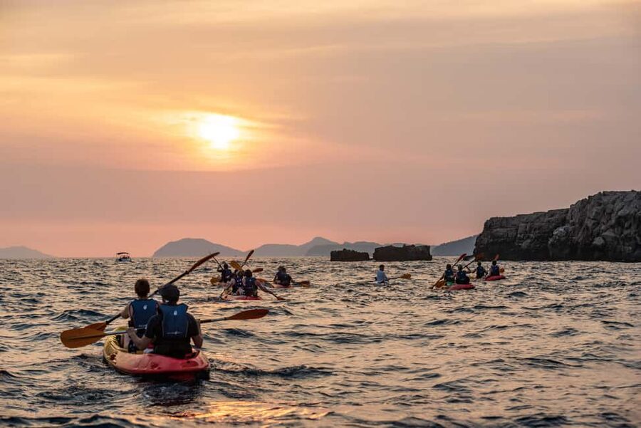 Dubrovnik: Sunset Kayaking and Snorkeling Tour - Wine on Shore: A Small Luxury That Actually Fits