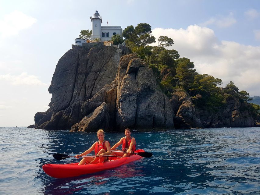 Easy Kayak Tour to Portofino with Optional Snorkeling - The snorkeling upgrade in the Bay of Paraggi