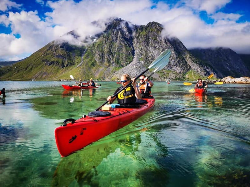 Eggum Lofoten: Kayaking Tour in Lofoten with Snacks - What to bring for Lofoten kayaking in Eggum