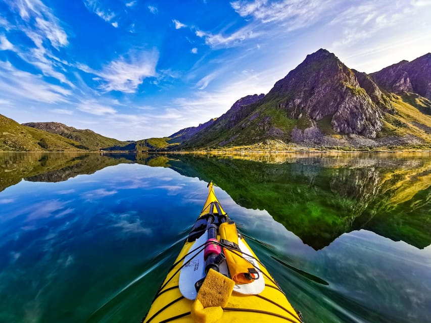 Eggum Lofoten: Kayaking Tour in Lofoten with Snacks - Watching birds and sea life: where the guide earns their paycheck