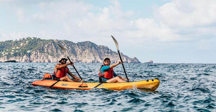 Es Figueral: Guided Kayaking and Snorkeling Tour - Hidden gem feeling, without the sales talk: Punta des Llaut snorkeling