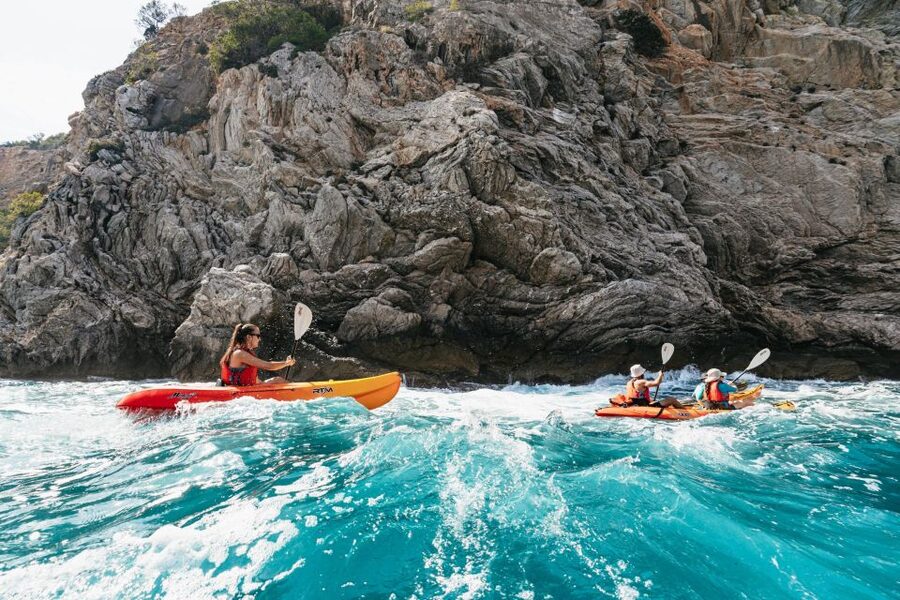 Es Figueral: Guided Kayaking and Snorkeling Tour - Pou des Lleó: the turquoise-water beach stop before heading back