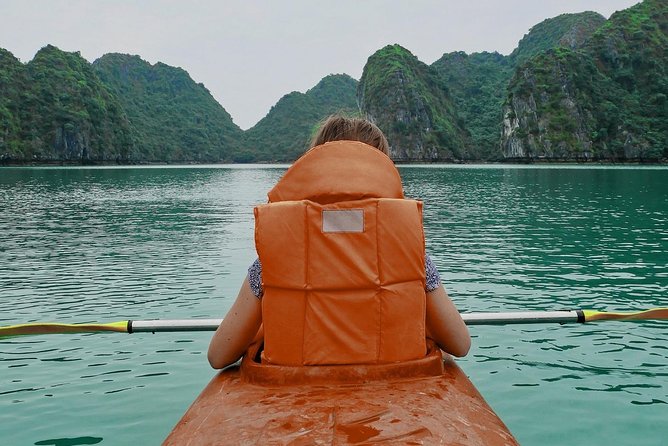 Excursion to Ha Long Bay with Titop Island and kayaking in Luon Cave - How the Hanoi-to-Ha Long Bay day trip actually plays out