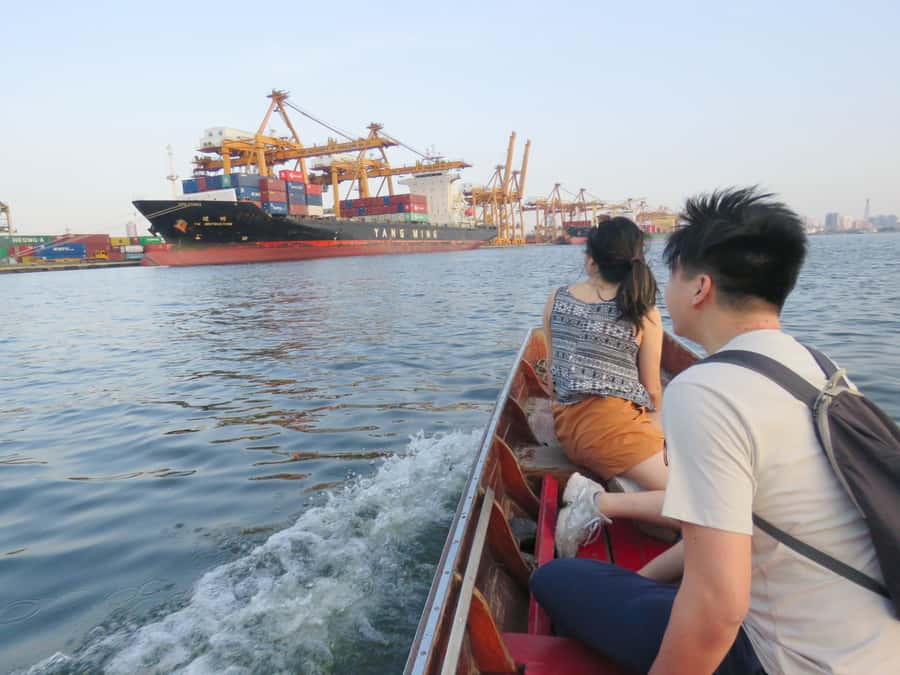 Explore Bangkok jungle by bike, kayak & boat - small group - Cruiser-bike riding on narrow jungle paths: fun, flat-ish, and not totally easy