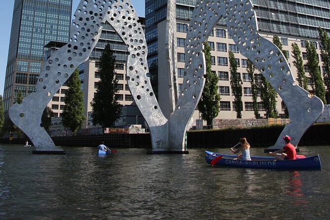 Explore Berlin by canoe - Schlesische Brücke Area and the Oberschleuse Lock: The Tour’s Most Fun Mechanics
