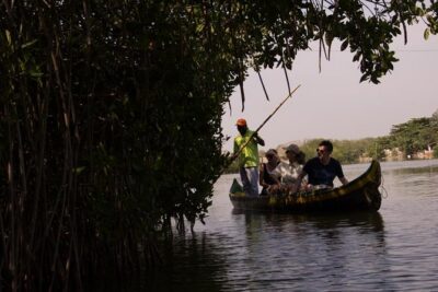 Explore La Boquilla’s Mangrove Tunnels with Local Fishermen - The hotel pickup and Centro Histórico warm-up
