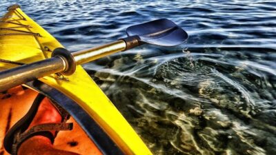 Explore Santorini's Waters: Kayak Rental Adventure - Arriving at Extreme Water Sports: gear, lockers, and quick instruction