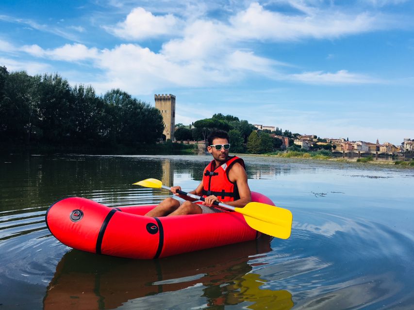 Florence: Ponte Vecchio and City Sights Guided Kayak Cruise - Ponte Vecchio from beneath: Vasari Corridor and the bridge’s goldsmith world