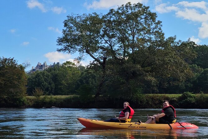 French Broad River Kayak Tour in Asheville - The small group size: why max five is a big value