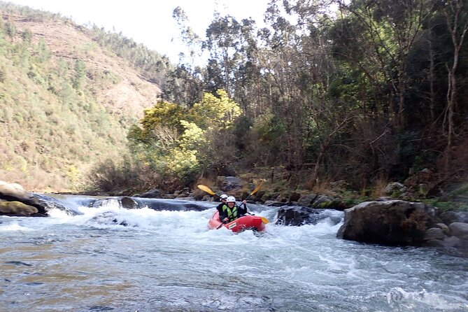 From Arouca: Paiva River Canoe Rafting Adventure Tour - What happens before the water: gearing up at Passadiços do Paiva