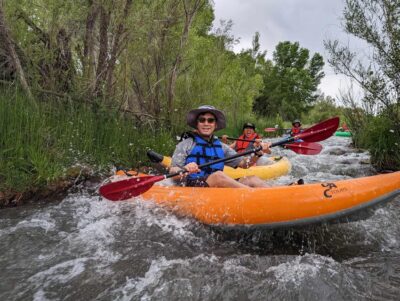 From Cottonwood: Guided Kayaking Tour on the Verde River - Getting river-ready: lockers, changing rooms, and required water shoes