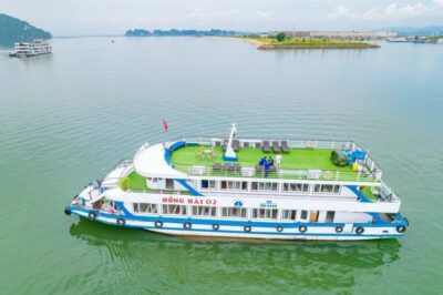 From Hanoi: Halong Bay 1 Day Trip Visit Cave, Island, Kayak - From Hanoi pickup to Tuan Chau: the first test of patience