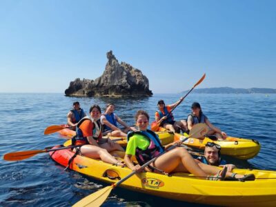 From L'Estartit: Sea Kayaking Tour to the Medes Islands - Meeting at Medaventura: how the day starts