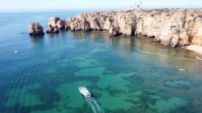 From Lagos: Kayak Experience in Ponta da Piedade - Meeting point at Lagos Train Station area: quick start, no hotel pickup