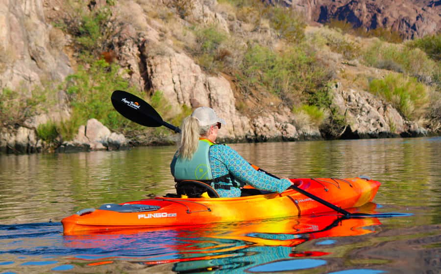 From Las Vegas: Emerald Cave Guided Kayaking Tour - The River Gauger’s Home hike: a short leg-stretcher with big photo payoff