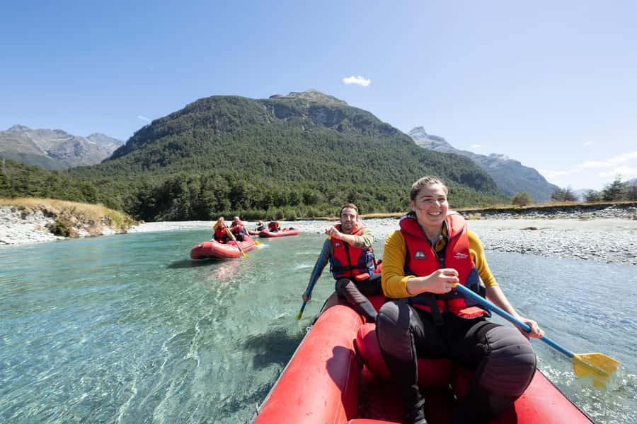 From Queenstown: Dart River Canoe & Jet Boat Day Trip - Queenstown to Glenorchy: the drive that sets the mood for the river
