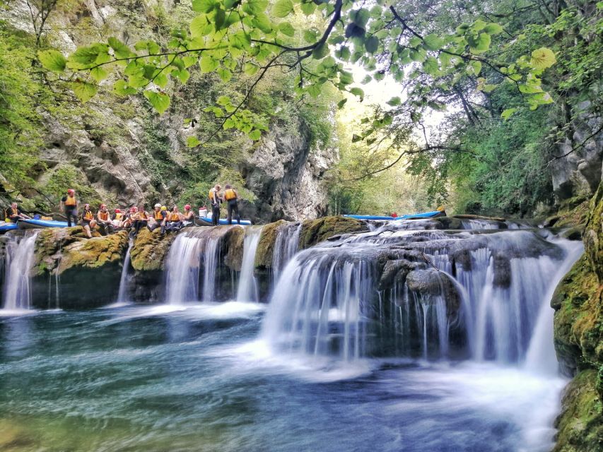 From Slunj: Mrežnica Canyon Kayaking Tour - Getting Started in Primišlje: Safety Briefing and Gear That Actually Helps