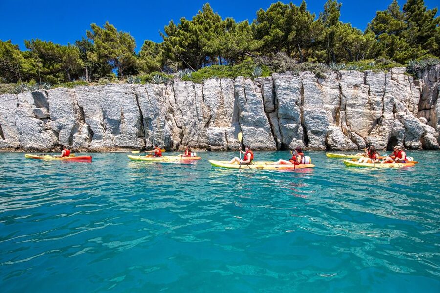 From Split: Sea Kayaking Tour - Back to Bene Beach: shade time, coffee or lunch, and how to extend your day
