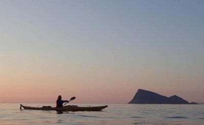 From Tromsø: Sommarøy Midnight Sun Sea Kayaking Tour - Safety briefing and getting comfortable in your sea kayak
