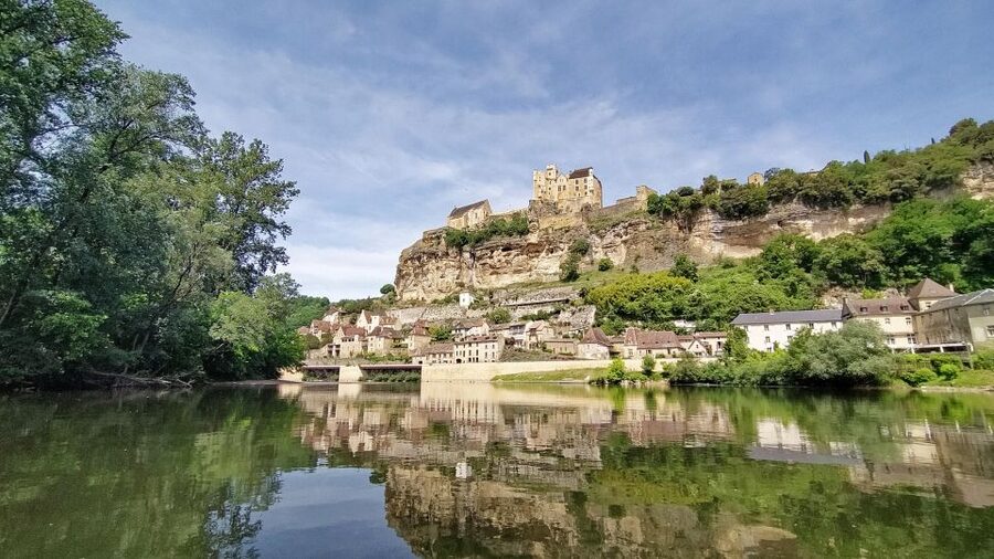 From Vitrac: Dordogne River Canoe Rental - Beynac: the finish line with the best postcard angle