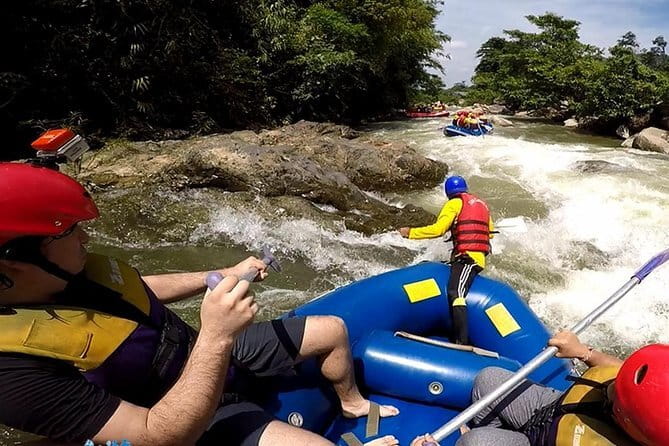 Full Day Phangnga Bay with Andaman Sea Kayak - Hong Island: the circular-rock lagoon moment